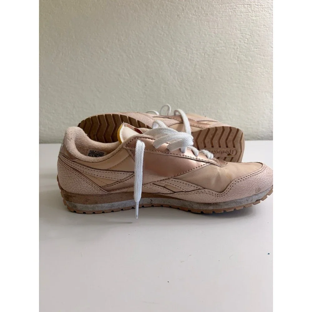 Reebok Classic AZ women's sneakers rose gold  and white size 8 1/2